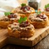 pate-foie-boeuf-tartine-confiture-figue-apero-planche-gaec-villeneuve-conserve