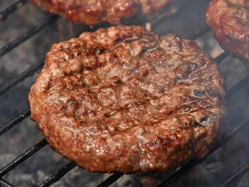 steak-hache-congele-cuisson-poele-producteur-gaec-villeneuve