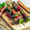 brochettes-boeuf-viande-rouge-blond-aquitaine-barbecue-grillade-gaec-villeneuve